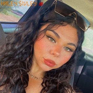 Meet your Posher, Haley